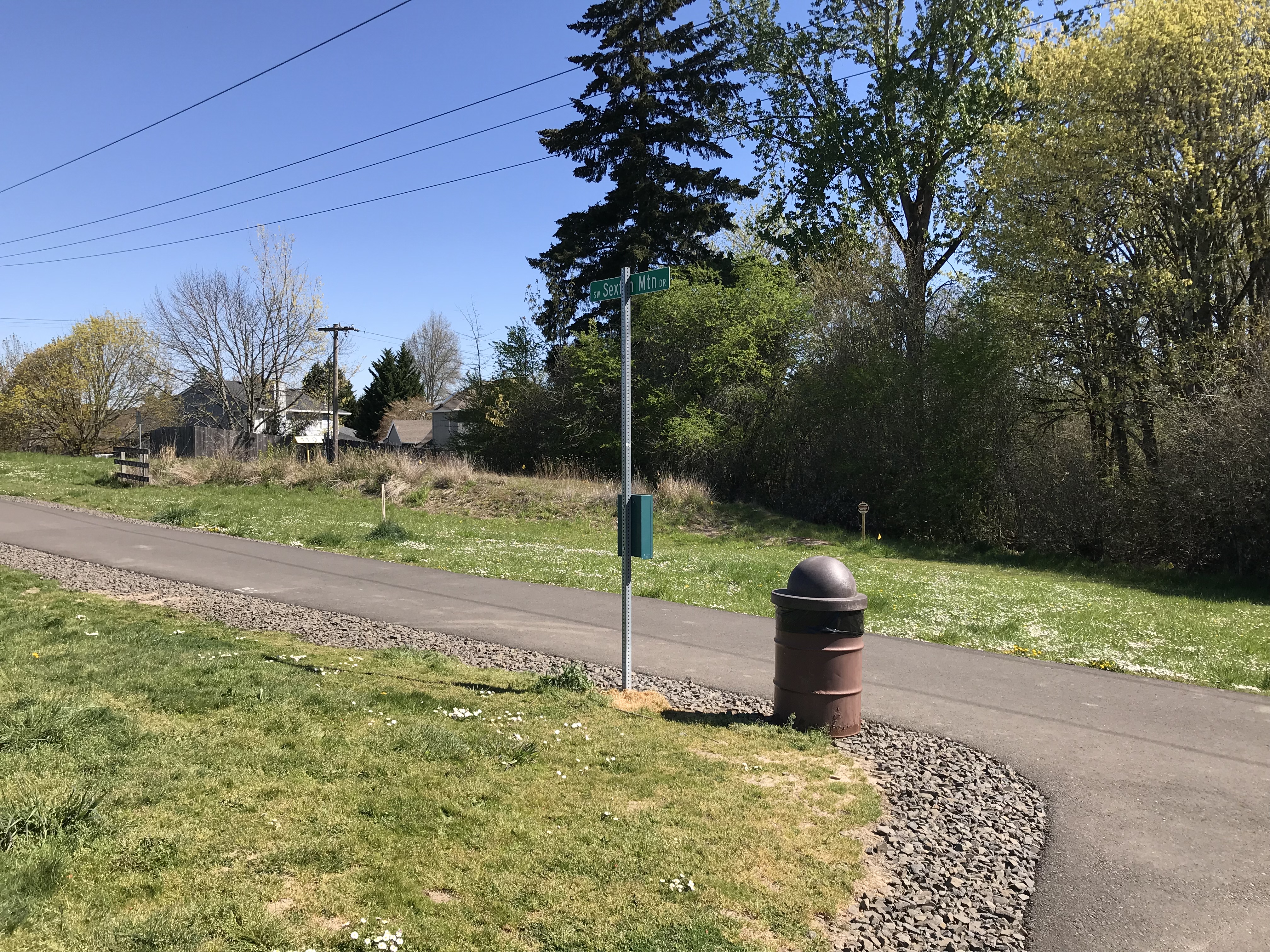 Image of intersection of Westside Trail and Sexton Mountain Dr